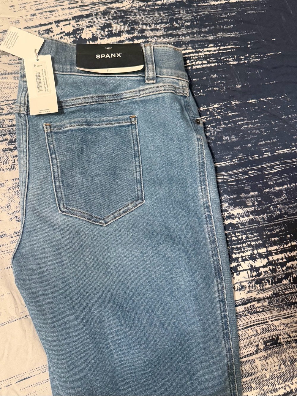 SPANX Women's Light Wash High-Rise Jeans